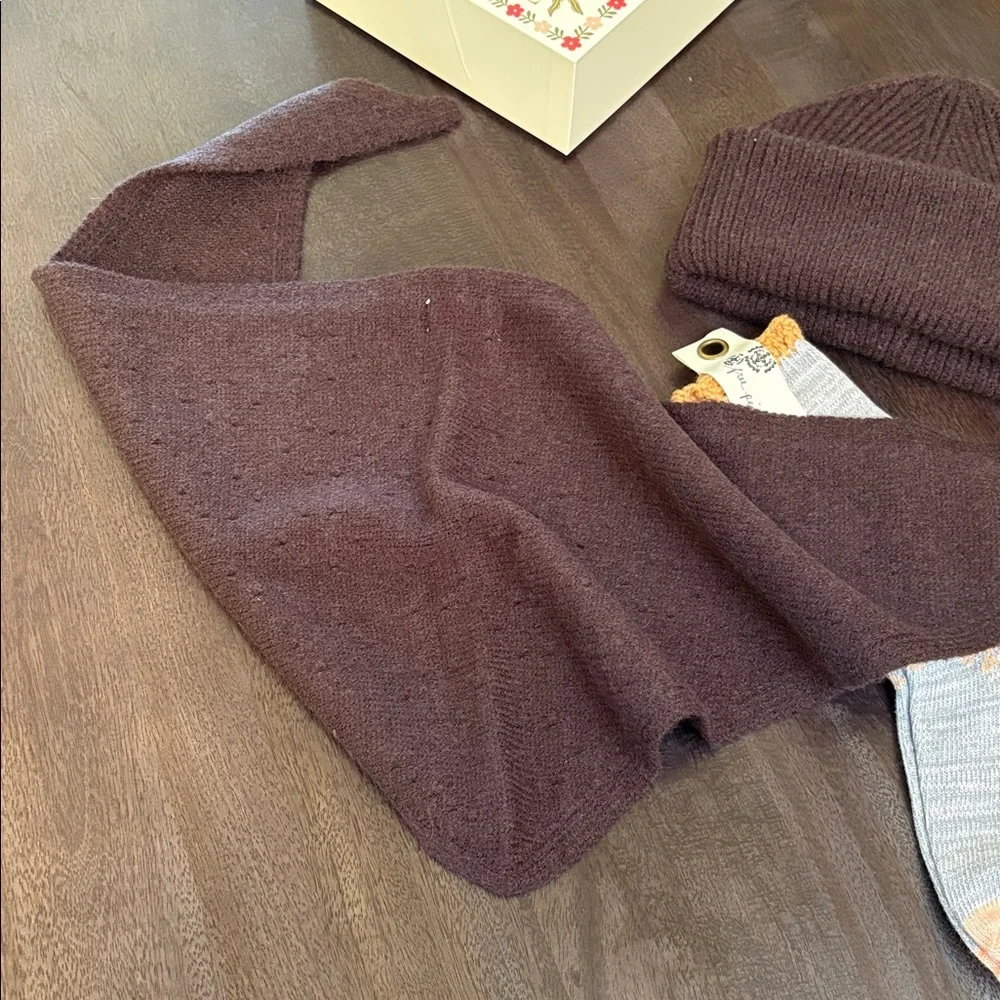 Free People Merry Free People Bundle - Picture 7 of 13